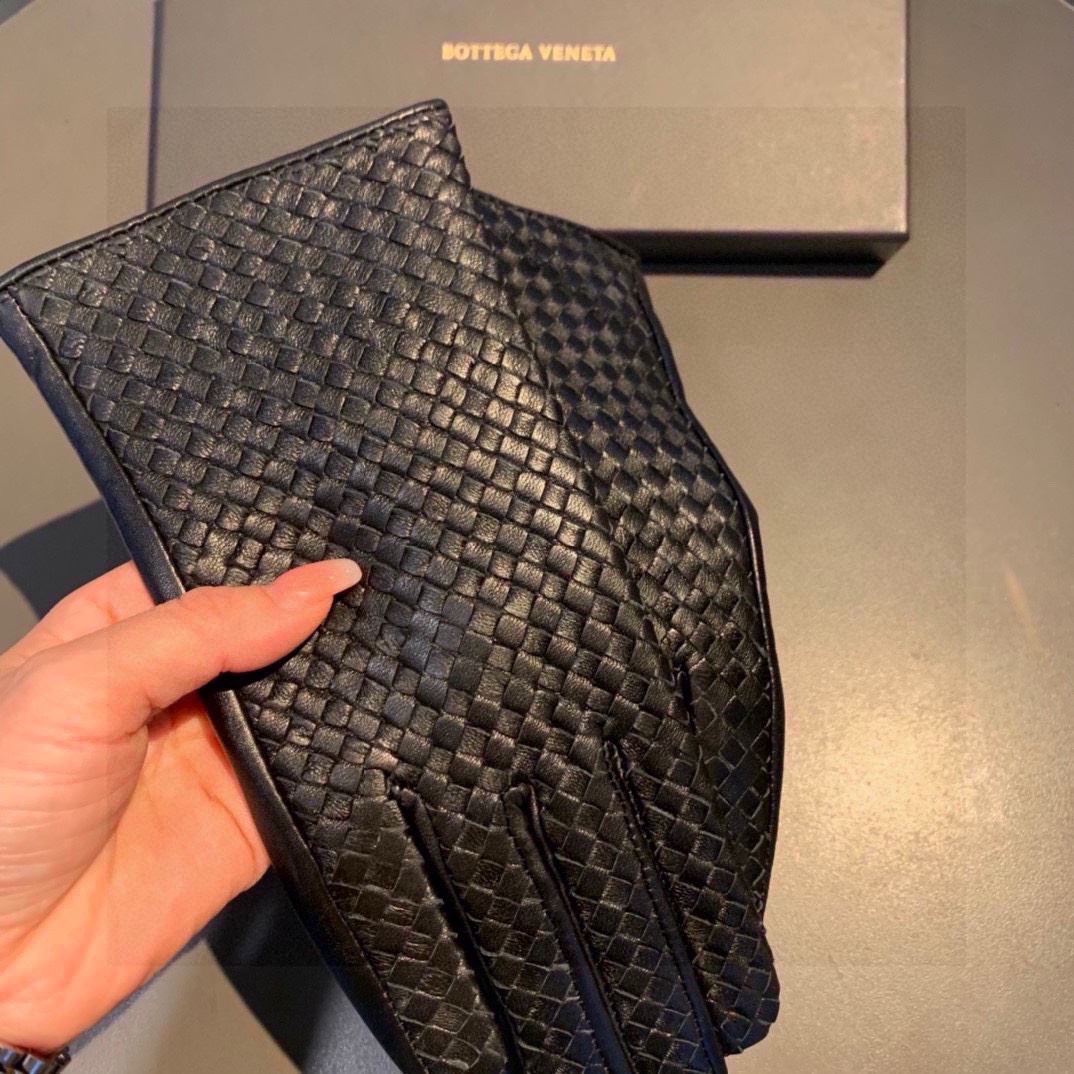 Bottega Veneta Gloves